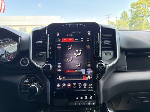 Used 2019 RAM 1500 Big Horn AWD/4WD image 36