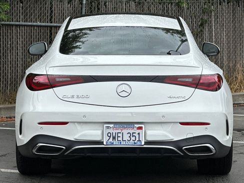 Used 2025 Mercedes-Benz CLE 300 4MATIC Coupe image 8