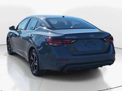 Used 2025 Nissan Sentra SV w/ All-Weather Package image 5