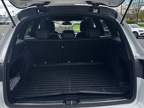Used 2019 Mercedes-Benz GLC 300 4MATIC image 24
