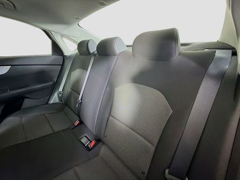 Used 2024 Kia Forte LXS image 18