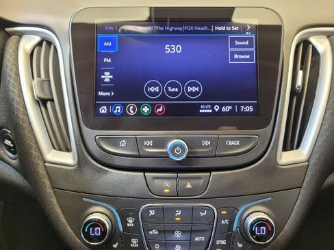 Used 2024 Chevrolet Malibu LT FWD image 25