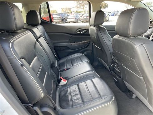 Used 2023 GMC Acadia Denali image 25