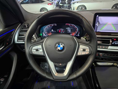 Used 2024 BMW X3 xDrive30i image 11