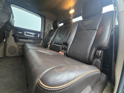 Used 2012 RAM 3500 Laramie Longhorn w/ Max Tow Pkg image 13