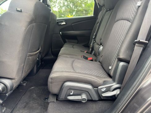 Used 2017 Dodge Journey Crossroad FWD image 22