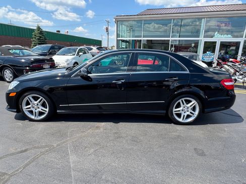 Used 2013 Mercedes-Benz E 350 4MATIC Sedan w/ Premium 1 Pkg image 6