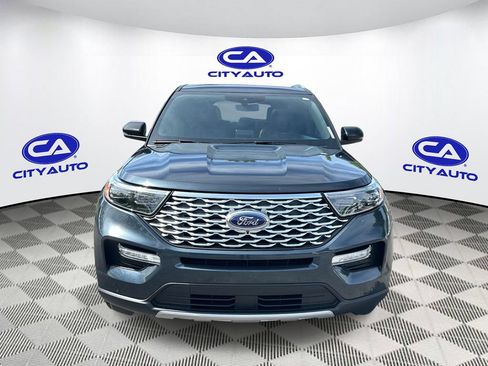 Used 2023 Ford Explorer Platinum w/ Technology Package AWD/4WD image 11