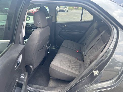 Used 2018 Chevrolet Equinox LT FWD image 10
