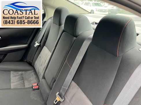 Certified 2025 Nissan Sentra SR FWD image 16