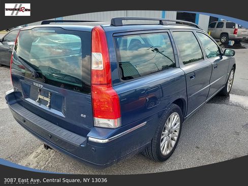 Used 2006 Volvo V70 2.5T image 4