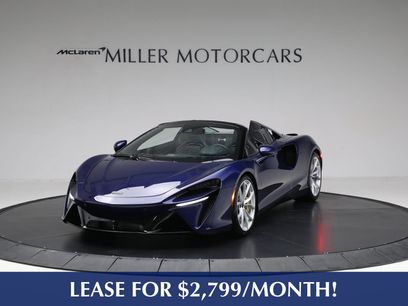 New 2025 McLaren Artura Spider