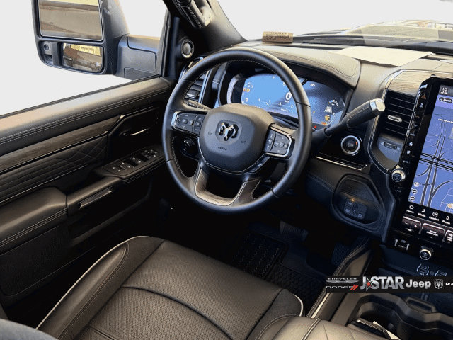 Used 2025 RAM 2500 Limited AWD/4WD image 14