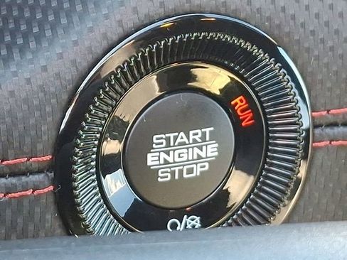 Used 2024 Jeep Compass Trailhawk w/ Trailhawk Convenience Group image 25