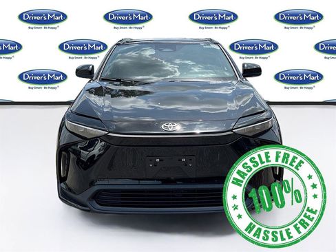 Used 2023 Toyota bZ4X AWD w/ Weather Package image 2