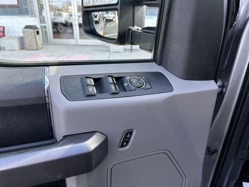 Used 2021 Ford F250 XLT image 13