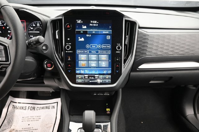 Used 2025 Subaru Forester Premium AWD/4WD image 18