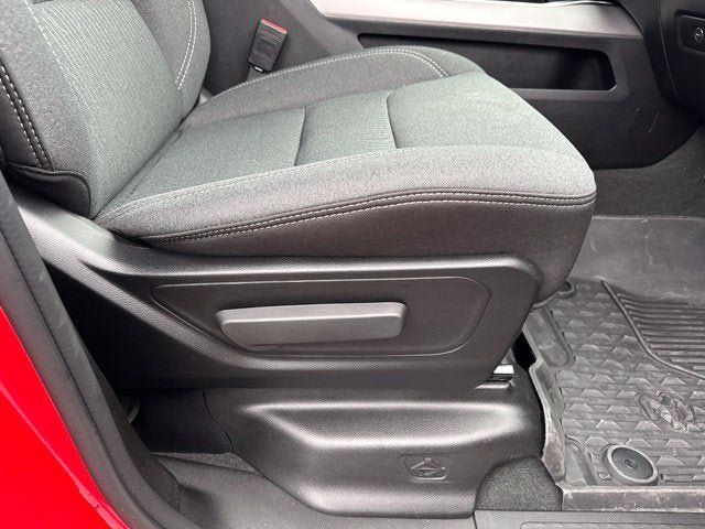 Used 2024 RAM 1500 Big Horn AWD/4WD image 28
