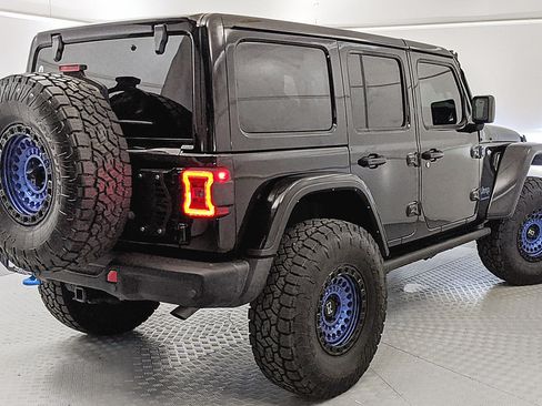 Used 2024 Jeep Wrangler Unlimited Rubicon 4xe AWD/4WD image 3
