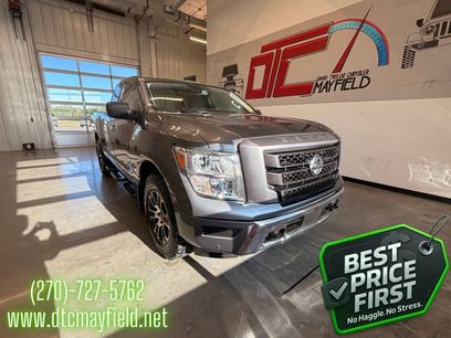 Used 2021 Nissan Titan SV w/ SV Convenience Package