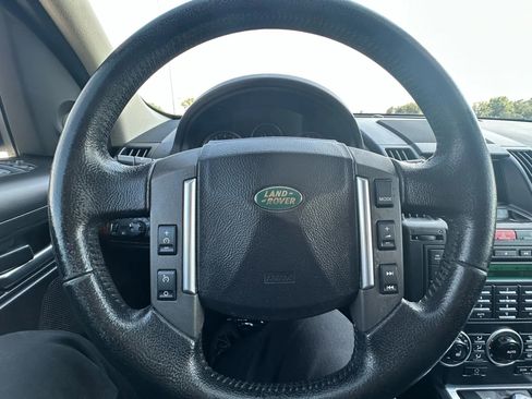Used 2008 Land Rover LR2 SE image 13