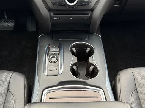 Used 2016 Acura MDX SH-AWD image 13