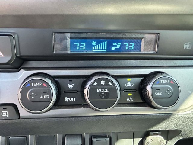 Used 2023 Toyota Tacoma SR5 w/ Technology Package AWD/4WD image 30