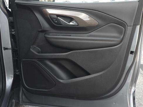 Used 2021 GMC Terrain SLE w/ Driver Convenience Package image 37