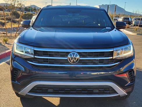 Used 2022 Volkswagen Atlas Cross Sport SE image 8