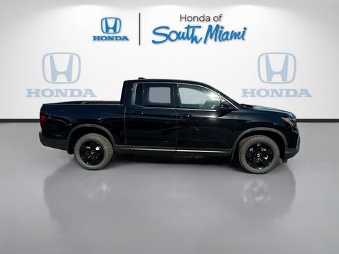 New 2026 Honda Ridgeline Black Edition image 8