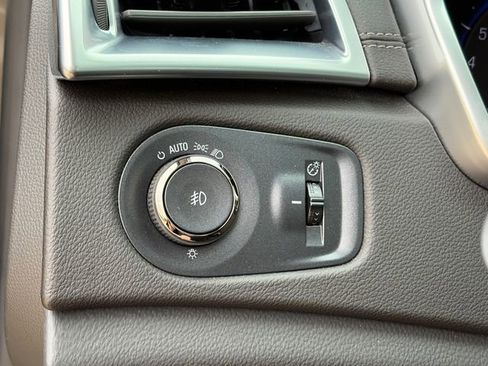 Used 2014 Cadillac SRX Performance w/ Driver Awareness Package FWD image 18