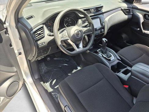 Used 2021 Nissan Rogue Sport S FWD image 9
