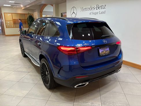 New 2026 Mercedes-Benz GLC 300 image 5