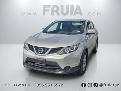 Used 2017 Nissan Rogue Sport S w/ S Appearance Package