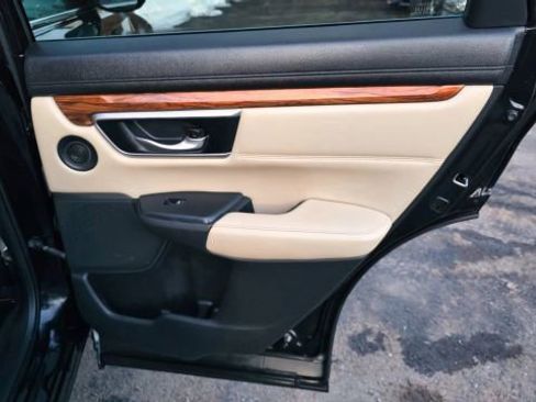 Used 2017 Honda CR-V EX-L image 38