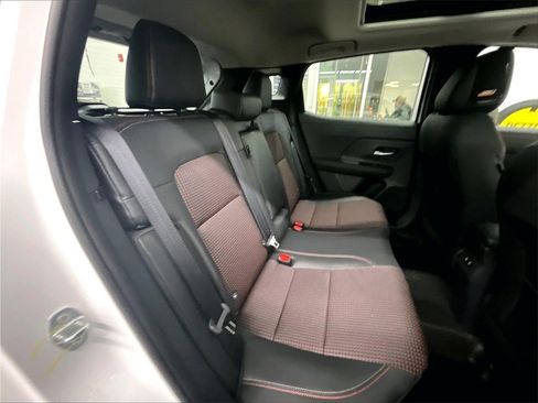 Used 2025 Nissan Kicks SR w/ SR Premium Package image 16