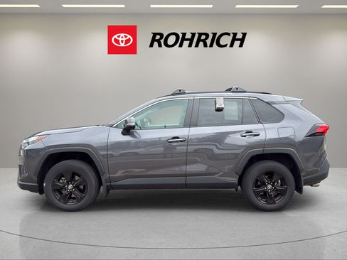 Used 2024 Toyota RAV4 XLE w/ Convenience Package AWD/4WD image 9