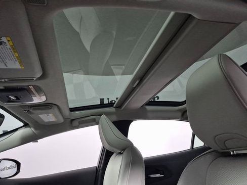 New 2026 Toyota Prius XLE image 22