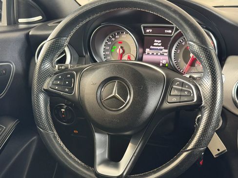 Used 2015 Mercedes-Benz CLA 250 image 28