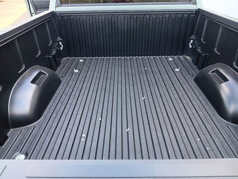 New 2026 Toyota Tundra Platinum AWD/4WD image 24