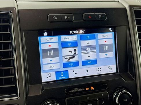 Used 2019 Ford F150 Lariat image 16