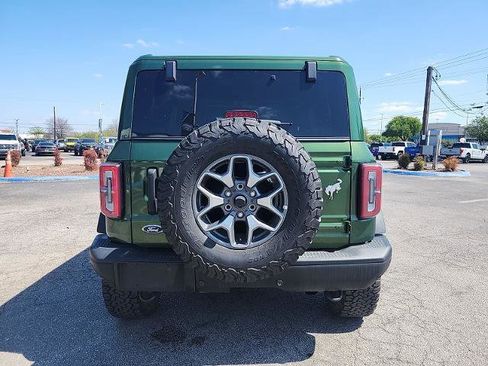 Certified 2025 Ford Bronco Badlands AWD/4WD image 4