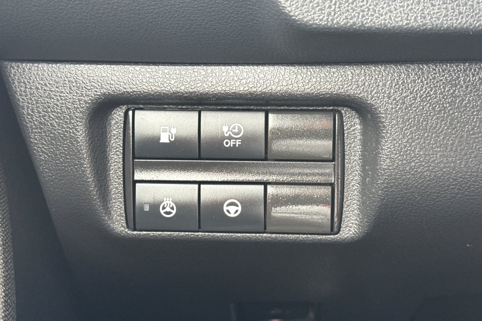 Certified 2025 Nissan Leaf SV Plus FWD image 43