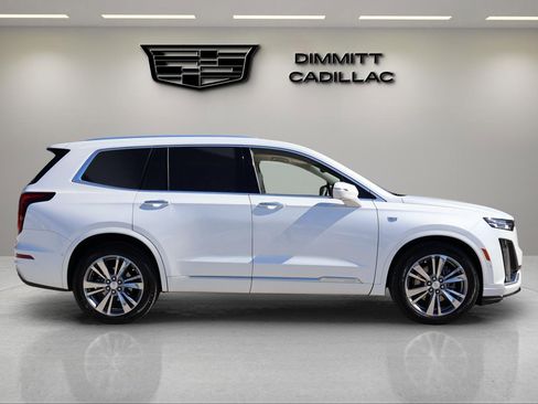 Used 2021 Cadillac XT6 Premium Luxury image 6