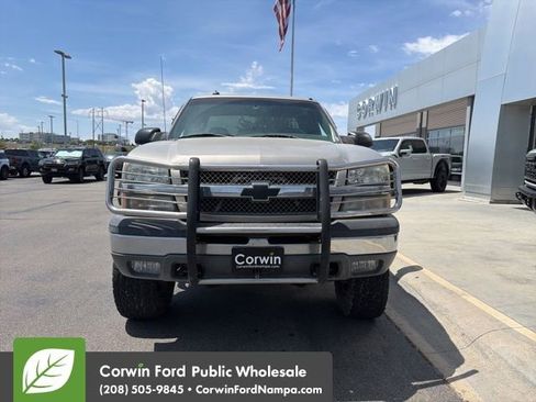Used 2003 Chevrolet Silverado 1500 LS w/ Off-Road Package AWD/4WD image 14