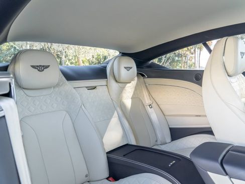 Used 2020 Bentley Continental GT AWD/4WD image 21