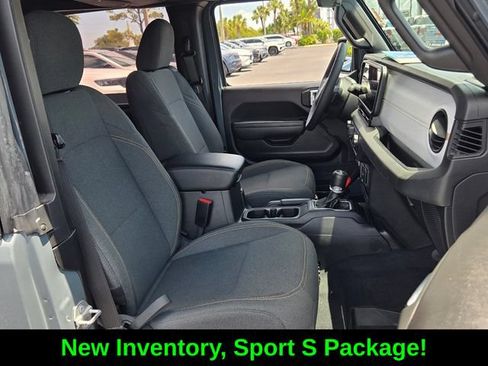 Certified 2025 Jeep Wrangler Sport AWD/4WD image 18