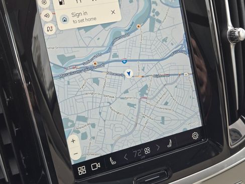 Certified 2024 Volvo V60 B5 Cross Country Plus image 20