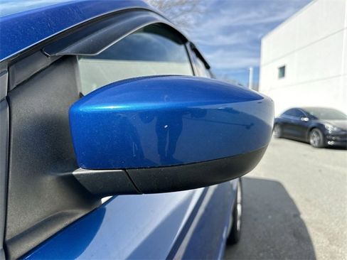 Used 2017 Ford Escape SE image 10