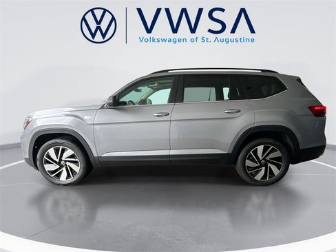 New 2026 Volkswagen Atlas SE image 4